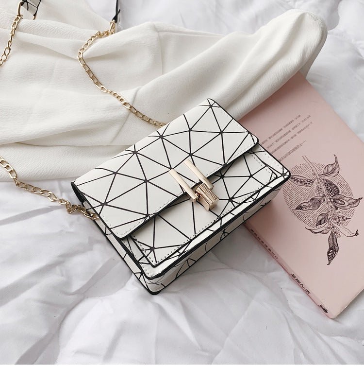 Check shoulder bag - Trend finder
