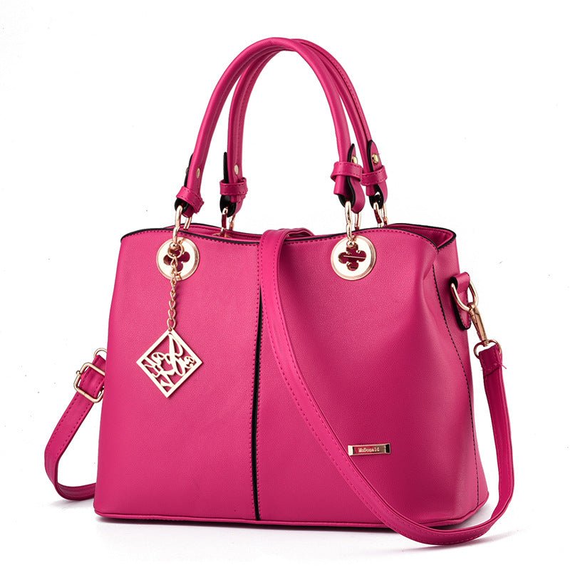 Crossbody shoulder bag - Trend finder