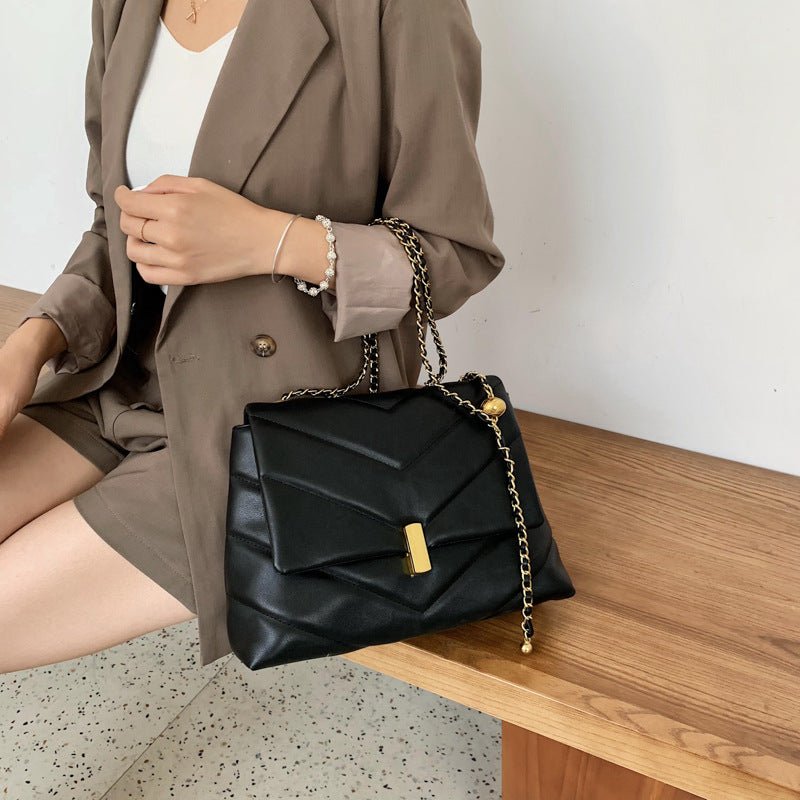 Chain shoulder bag - Trend finder