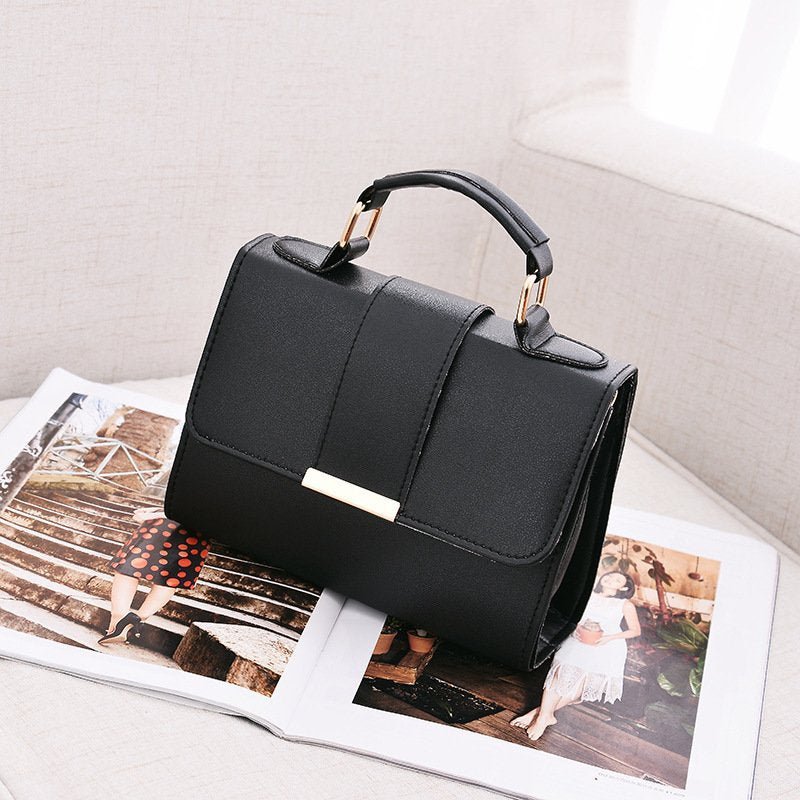 Shoulder Messenger Bag - Trend finder