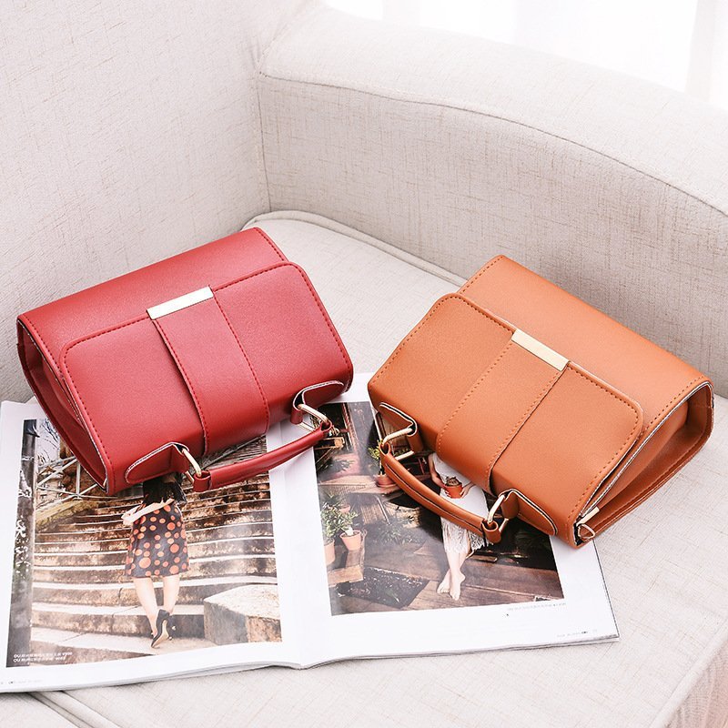 Shoulder Messenger Bag - Trend finder